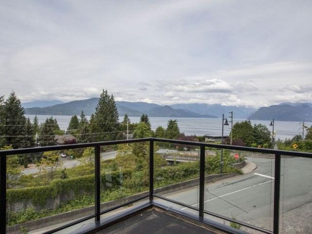 House for rent in Lions Bay, British Columbia