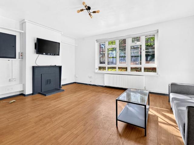 Studio for rent in Taverner Square, Greater London