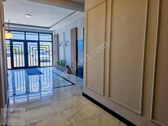 Uşak Merkez, Uşak içerisinde kiralık mülk