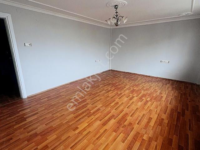 Kemalpaşa, İzmir içerisinde kiralık mülk