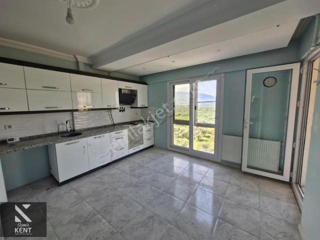 Kemalpaşa, İzmir içerisinde kiralık mülk