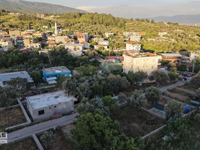 Kuyucak Mahallesi, Kemalpaşa içerisinde satılık mülk