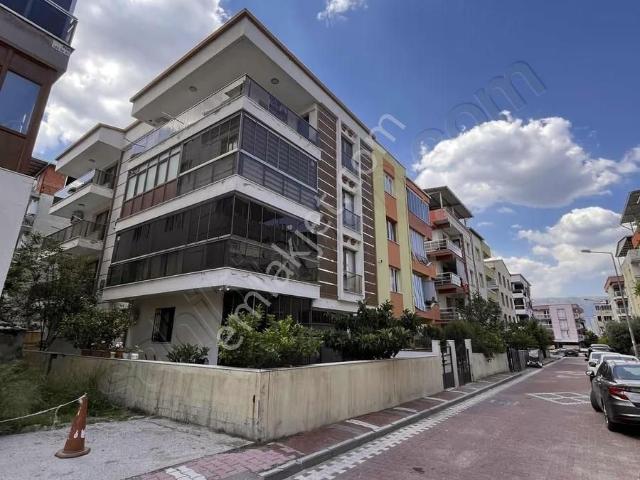 Kemalpaşa, İzmir içerisinde kiralık mülk