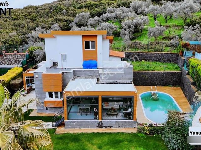 Kemalpaşa, İzmir içerisinde satılık Villa