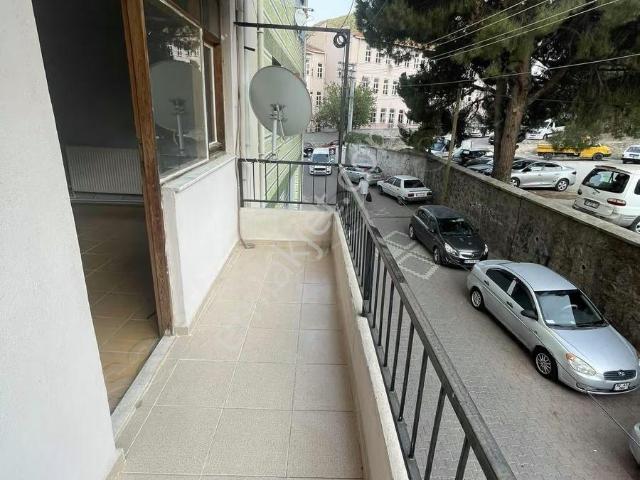 Kemalpaşa içerisinde satılık mülk