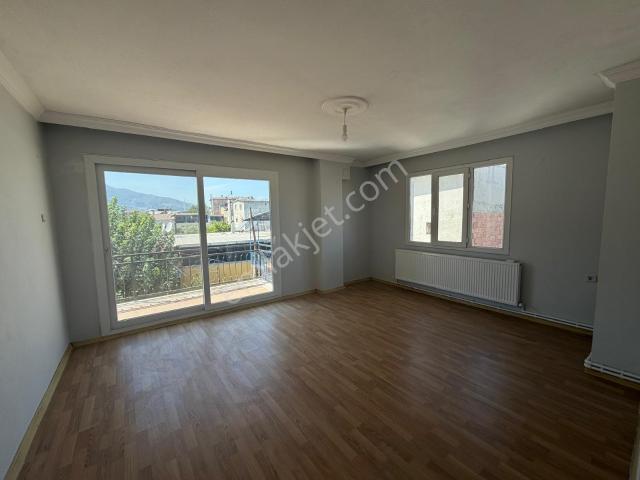 Kemalpaşa, İzmir içerisinde kiralık mülk