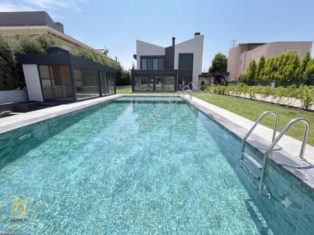 Bornova, İzmir içerisinde satılık Villa