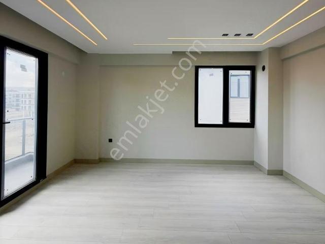 Kemalpaşa, İzmir içerisinde satılık mülk