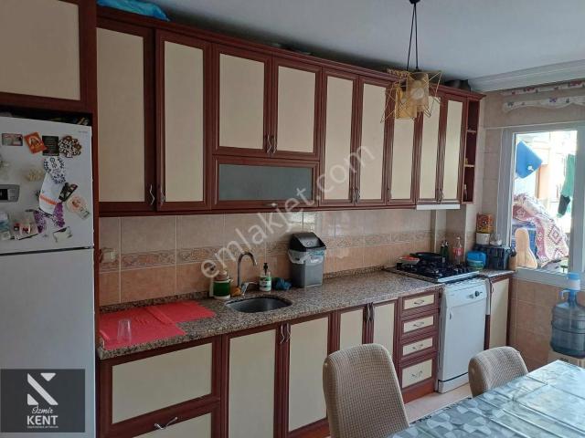 Kemalpaşa, İzmir içerisinde satılık mülk