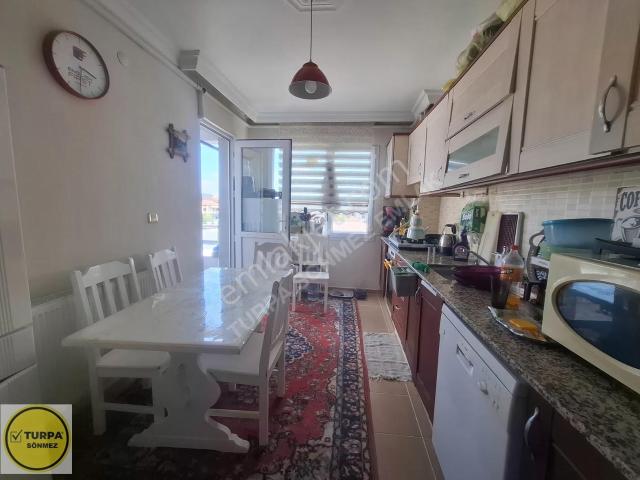 Menderes, İzmir içerisinde kiralık mülk