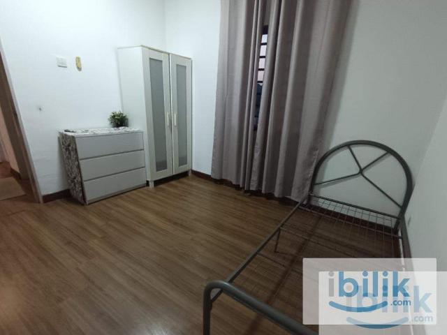 Room for rent in Sendayan Village, Negeri Sembilan