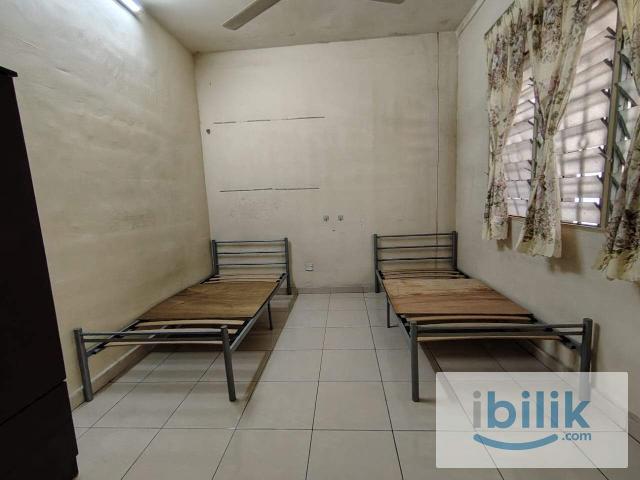 Room for rent in Petaling, Damansara Damai