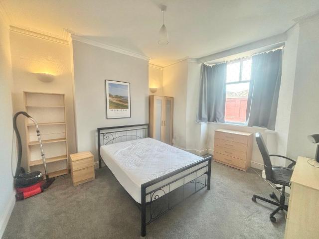 House for rent in Nangreaves, Wales