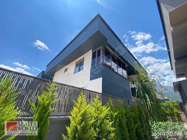 Kemer, Antalya içerisinde satılık Villa
