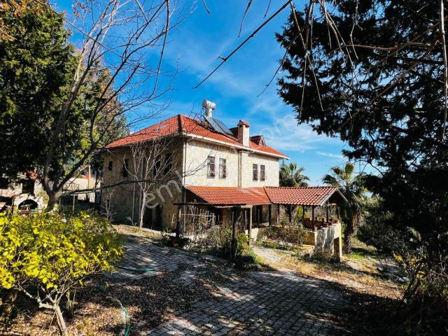 Kemer, Antalya içerisinde satılık Villa
