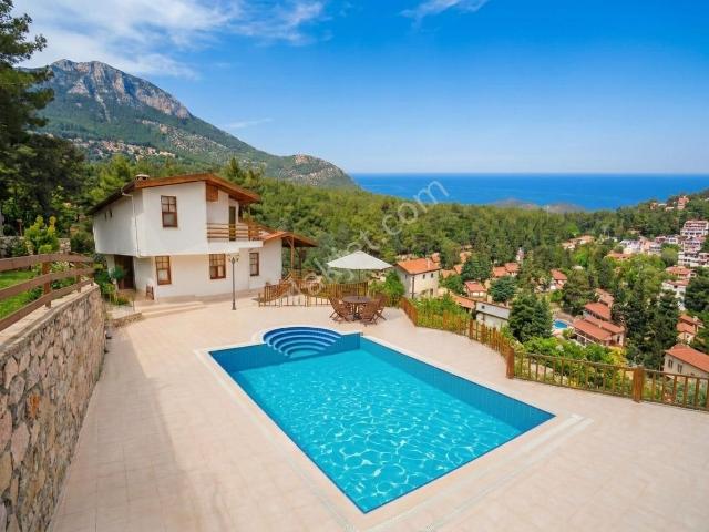 Kemer, Antalya içerisinde satılık Villa
