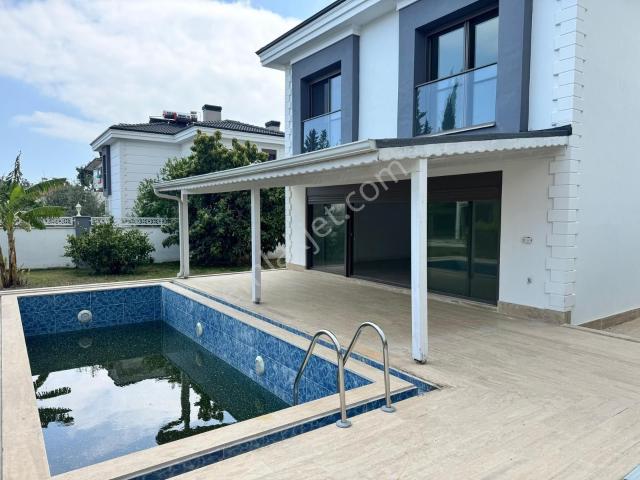 Kemer, Antalya içerisinde satılık Villa