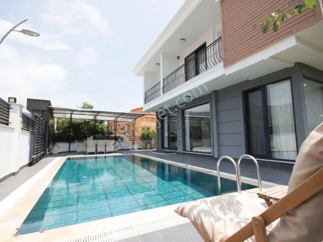 Kemer, Antalya içerisinde satılık Villa