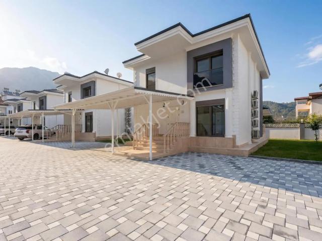 Kemer, Antalya içerisinde satılık Villa