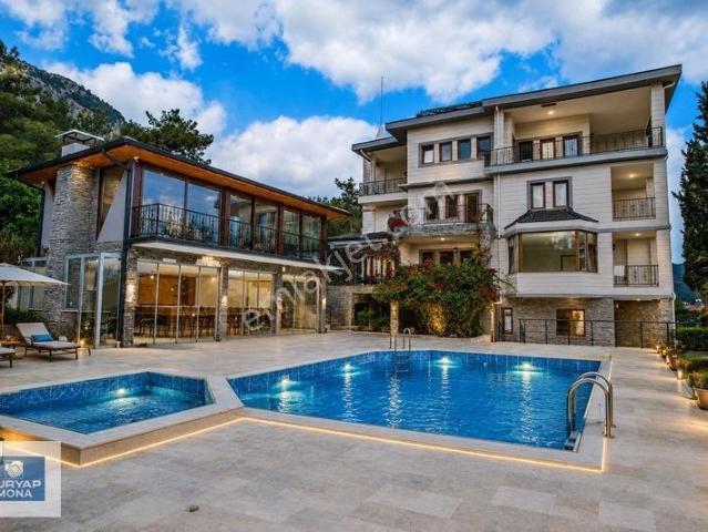 Göynük, Kemer içerisinde satılık Bina