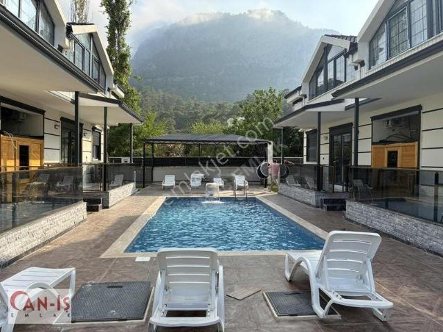 Kemer, Antalya içerisinde satılık Villa