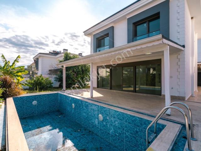 Kemer, Antalya içerisinde satılık Villa