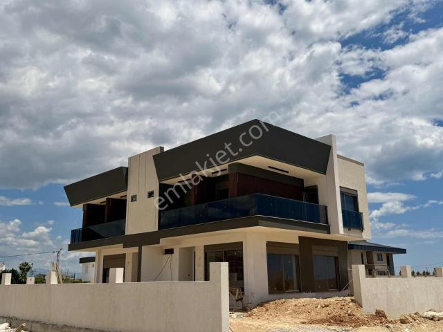 Aksu, Antalya içerisinde satılık Villa