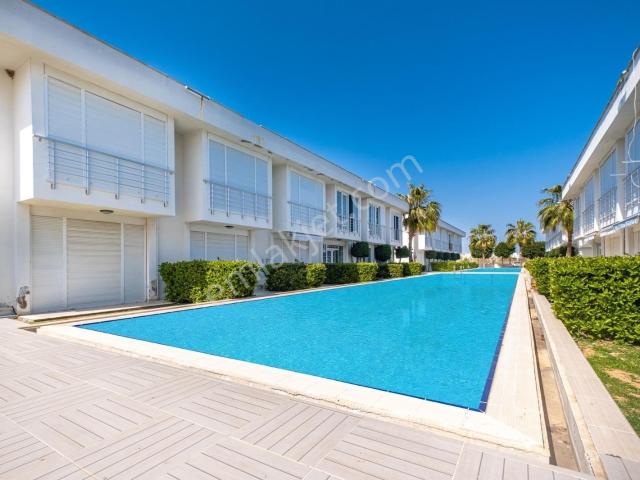 Kemerağzı Mahallesi, Aksu içerisinde kiralık Villa