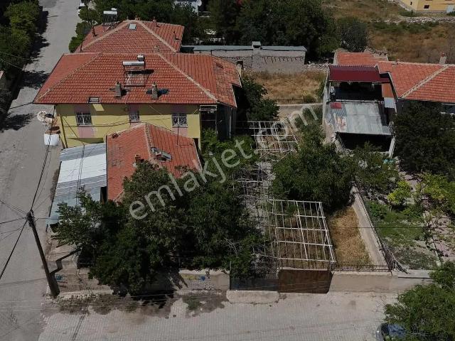 Niğde içerisinde satılık Villa