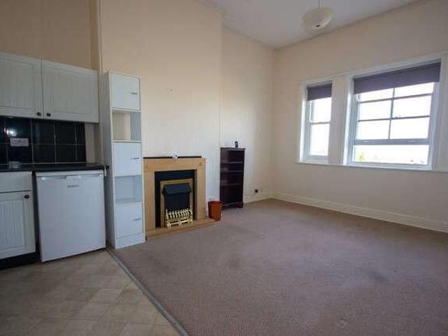 Apartment for rent in Elmfield, Ryde