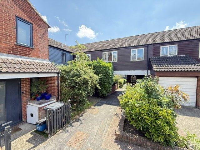 Apartment for rent in Bushey