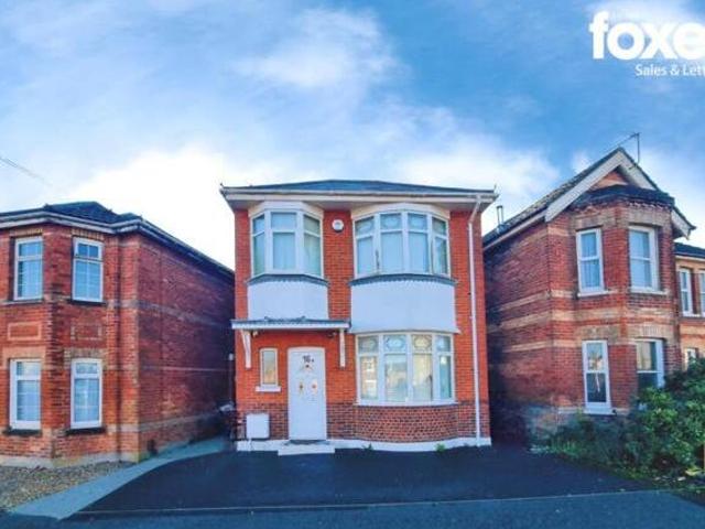 House for sale in Bournemouth, Bournemouth, Christchurch and Poole