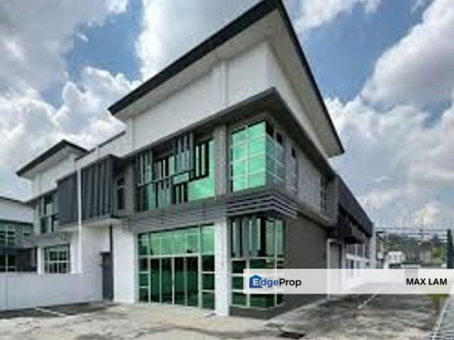 Warehouse for sale in Johor