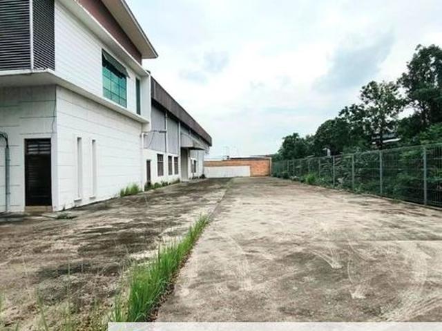 Warehouse for rent in Johor