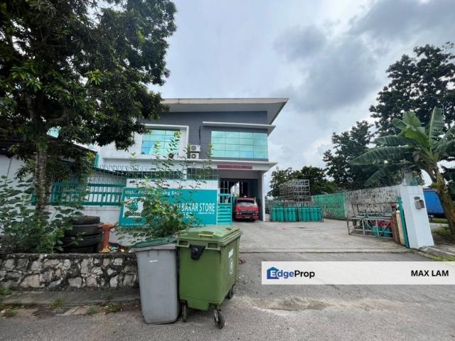 Warehouse for sale in Taman Kempas Utama, Johor Bahru