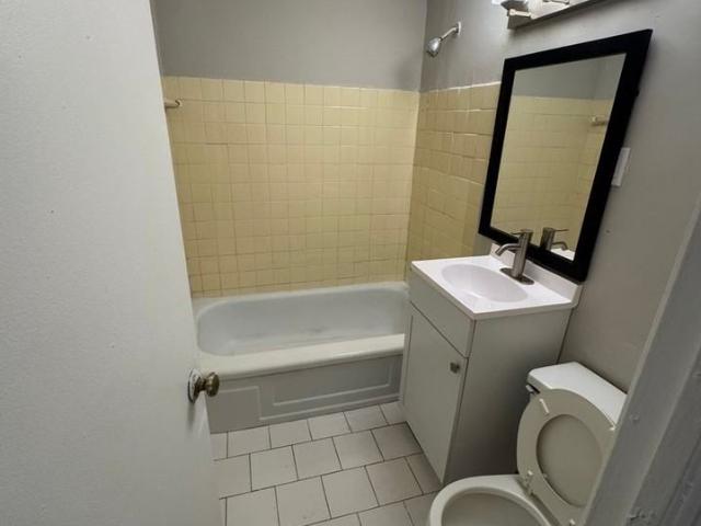 Apartment for rent in Shaker Heights, Ohio