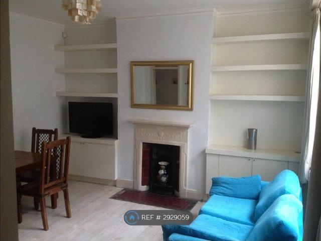 Apartment for rent in Earl's Court, Greater London
