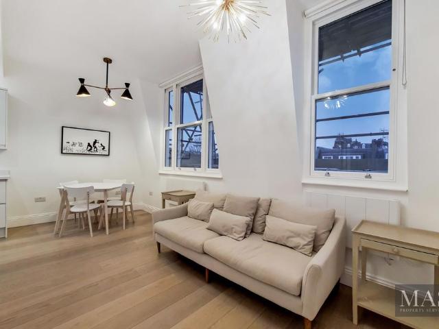 Apartment for rent in Earl's Court, Greater London