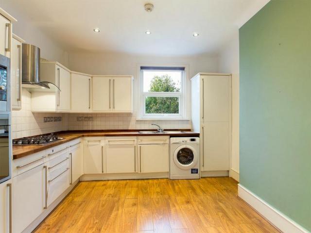 Apartment for rent in London Borough of Lambeth, Greater London