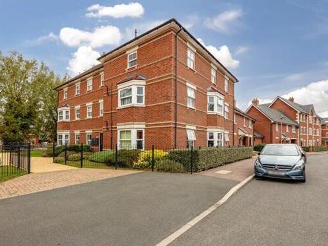 House for sale in Bedford