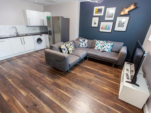 Room for rent in Islington, Calderstones