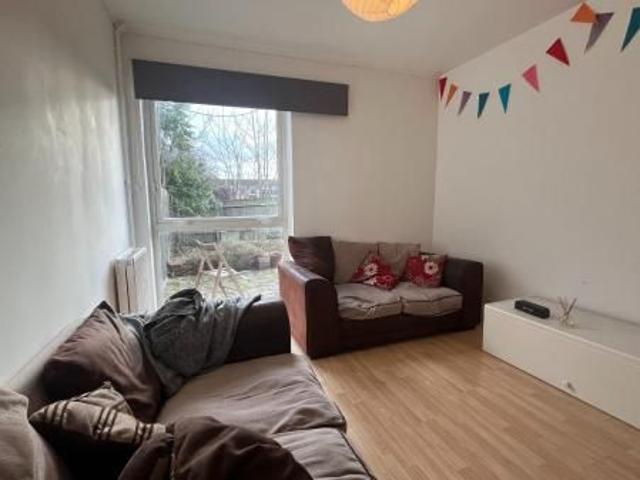 Apartment for rent in Hales Place, The Bridge