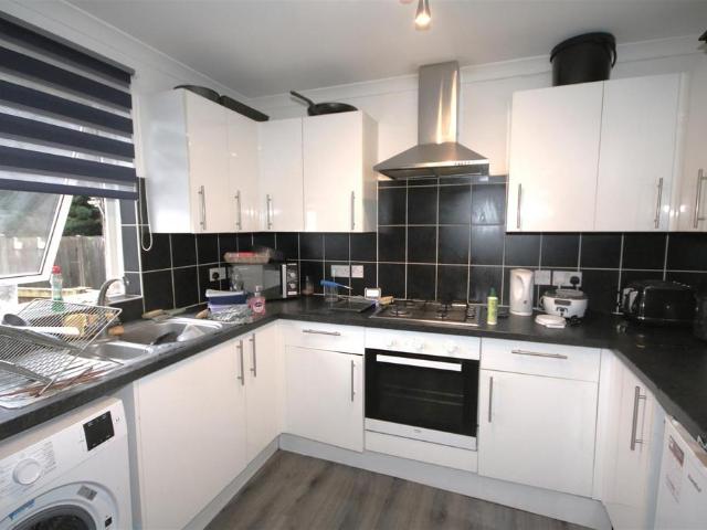 House for rent in Hales Place, The Bridge