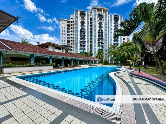Condominium for sale in Petaling, Alam Impian