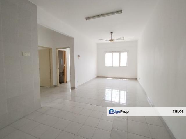Flat for sale in Alam Impian, Selangor