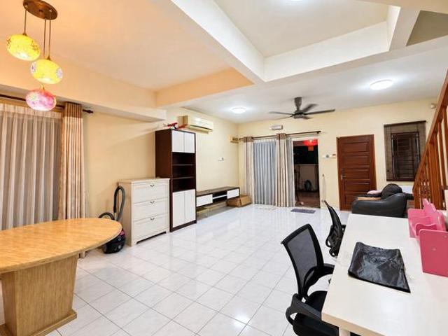 Terraced House for sale in Seksyen 31, Shah Alam