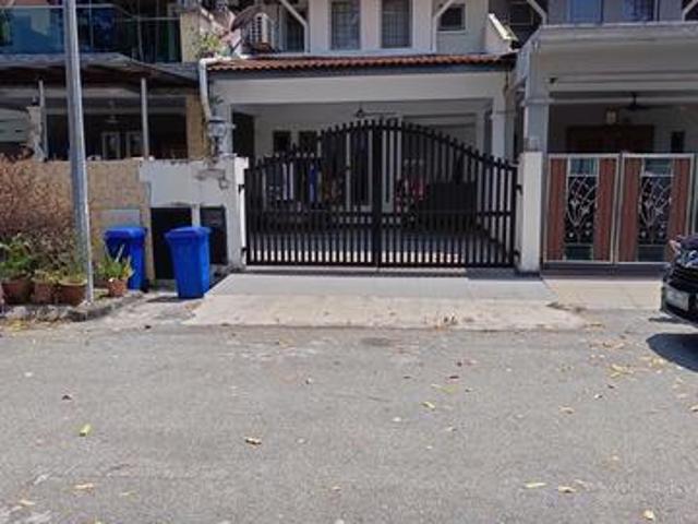 Terraced House for sale in Alam Impian, Selangor
