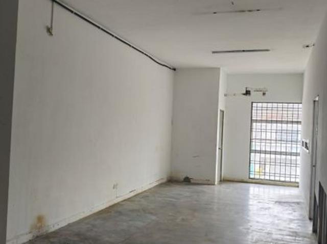 Shop for rent in Alam Impian, Selangor