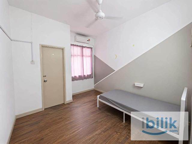 Room for rent in Alam Impian, Selangor