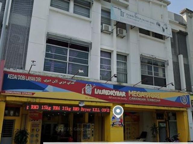 Shop for sale in Petaling, Alam Impian